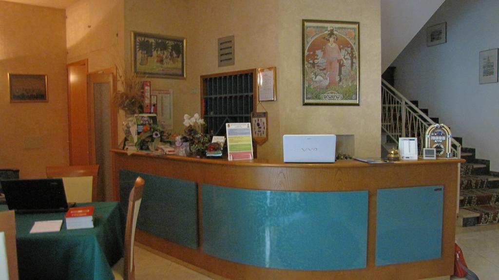 Albergo La Primula Chianciano Terme Exteriör bild